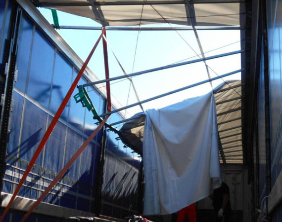 Tarpaulin Repair Reggio Emilia | ASSOLOG